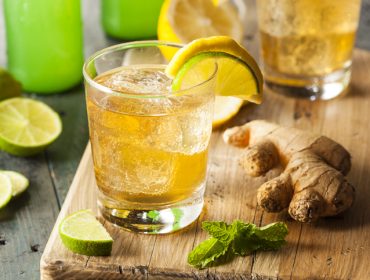 Kora limuna i voda od đumbira: Ovaj jutarnji napitak za mršavljenje će vam smanjiti struk